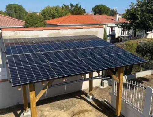 Carport solaire une alternative aux panneaux photovoltaïques en toiture. Le Drive Solaire
